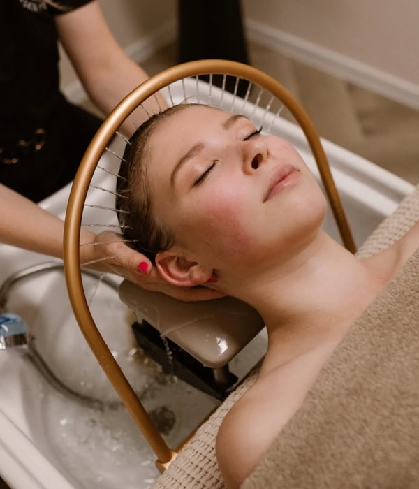 Luxe head spa
