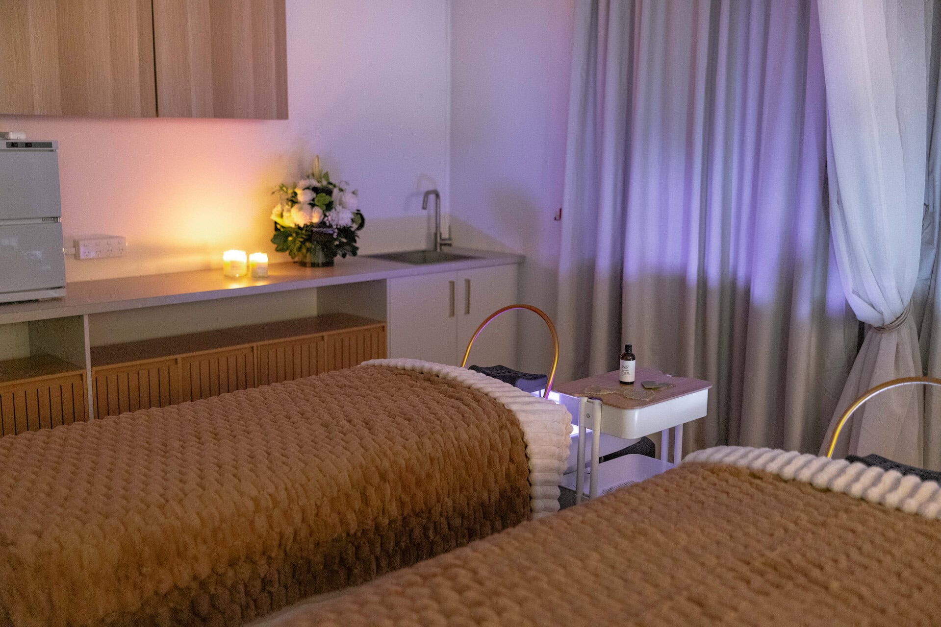 Luxe Head Spa Bed