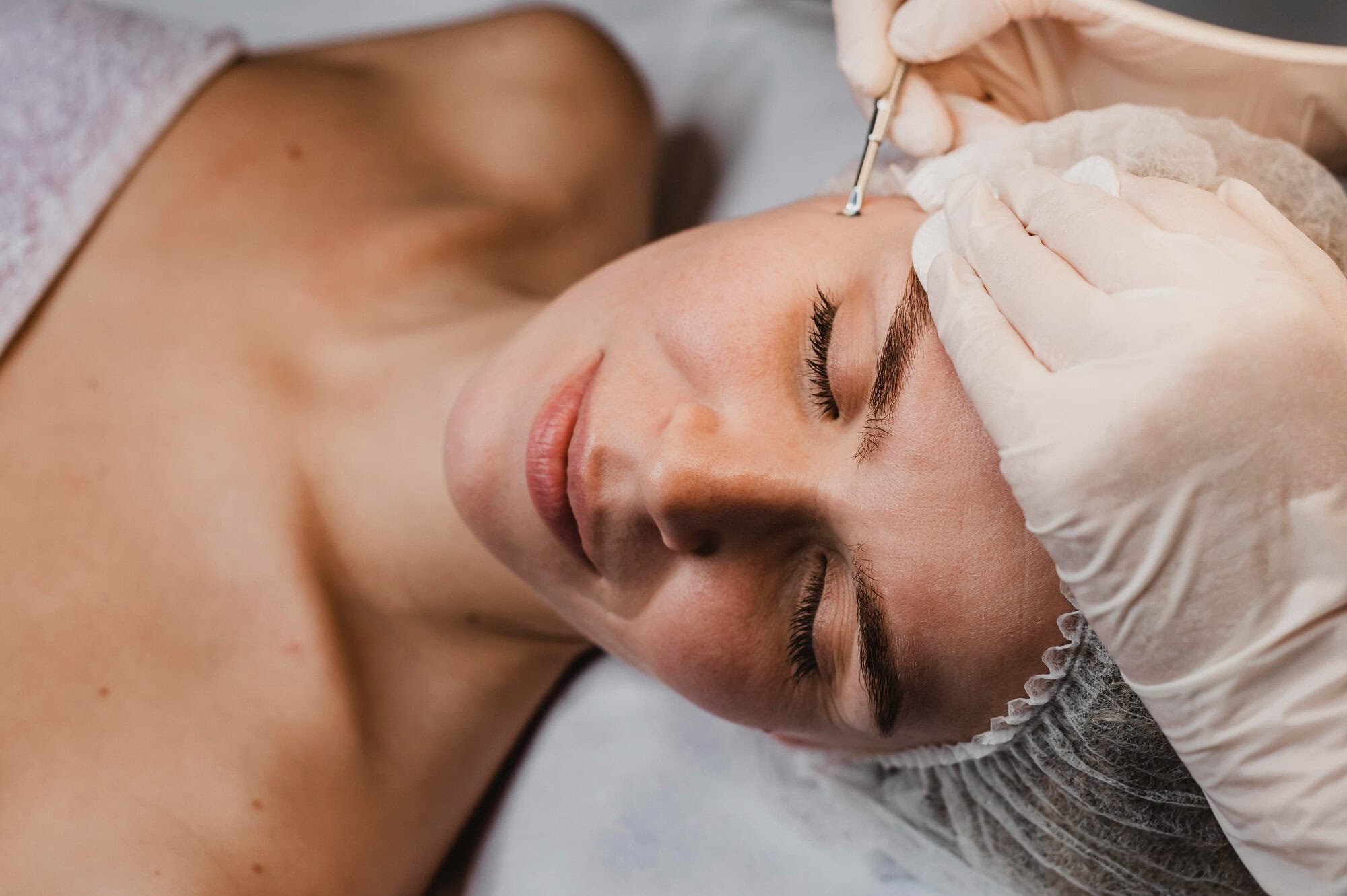 Dermaplane Facial